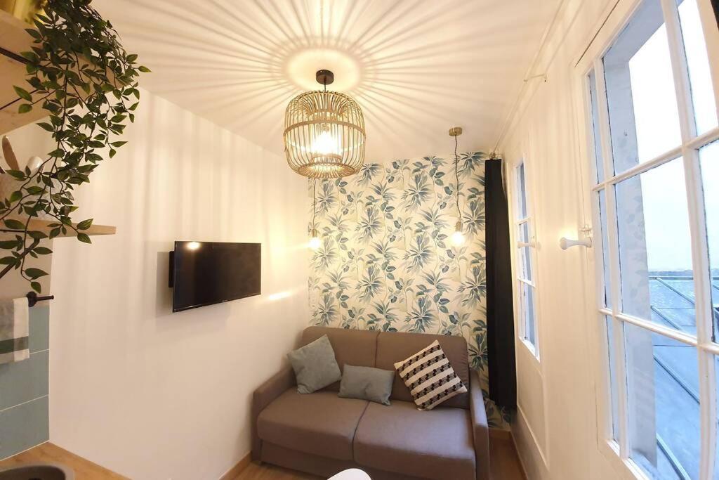 Home Sweet Home Pigalle Montmartre Jungle ปารีส ภายนอก รูปภาพ
